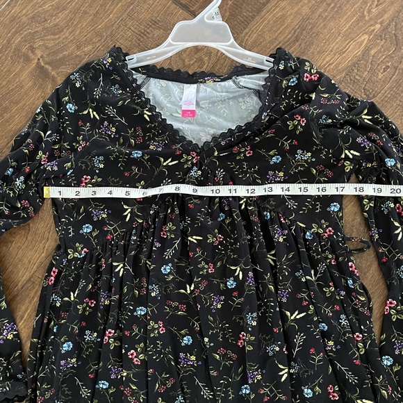 womens no boundaries size 11 flowered shirt - Picture 4 of 9